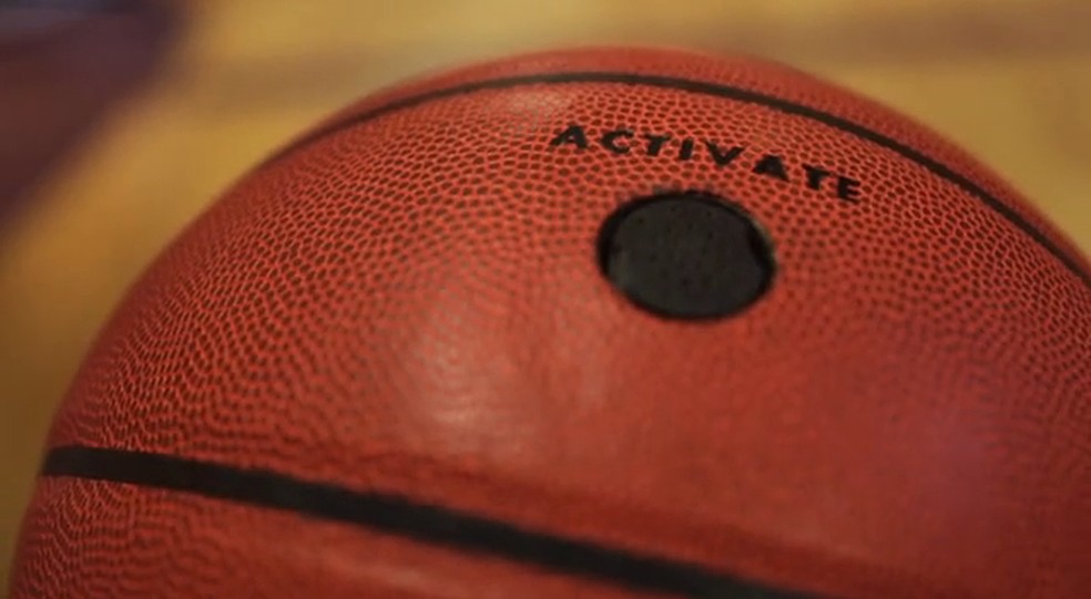 Bola de basquete tamanho 7 com guizos - Tecnologia Assistiva