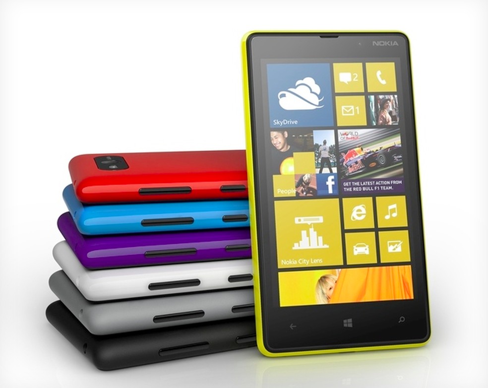 Windows Phone Lumia 820 (Foto: Divulgação) — Foto: TechTudo