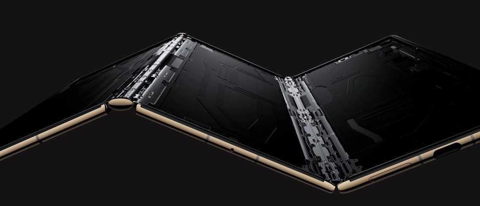 Dobras do Huawei Mate XT — Foto: Divulgação/Huawei