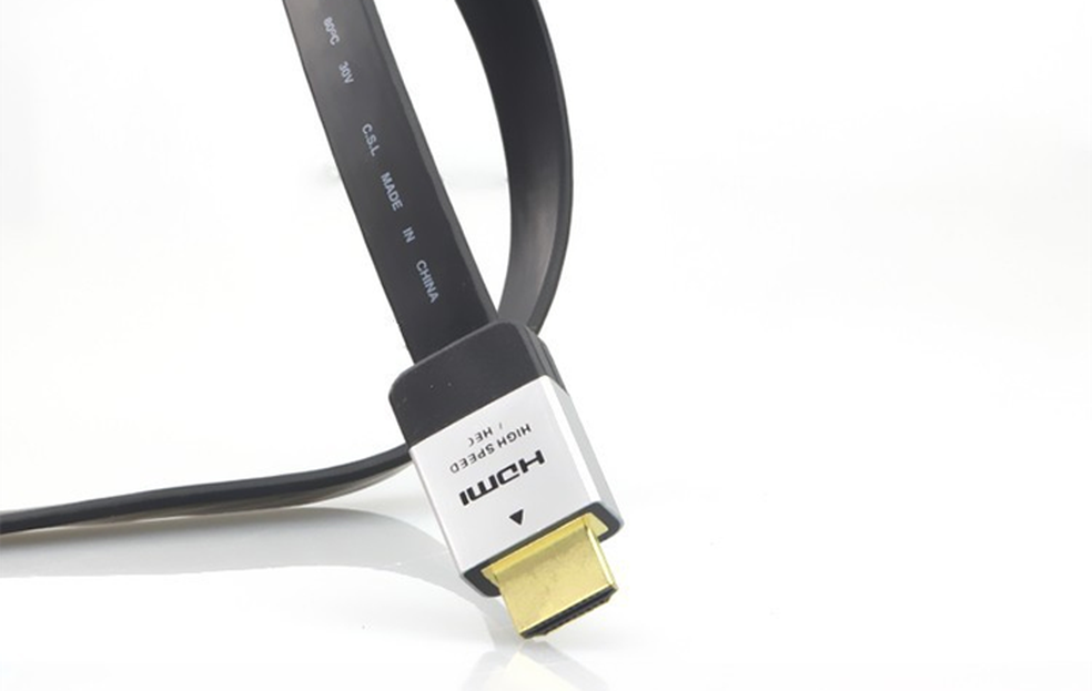 Adquira cabos de marcas confiáveis para garantir a versão correta do HDMI — Foto: Divulgação/Sony