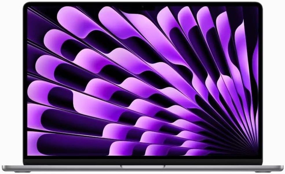 Notebook MacBook Air DE 15 polegadas possui tela com tecnologia Liquid Retina — Foto: Reprodução/Amazon