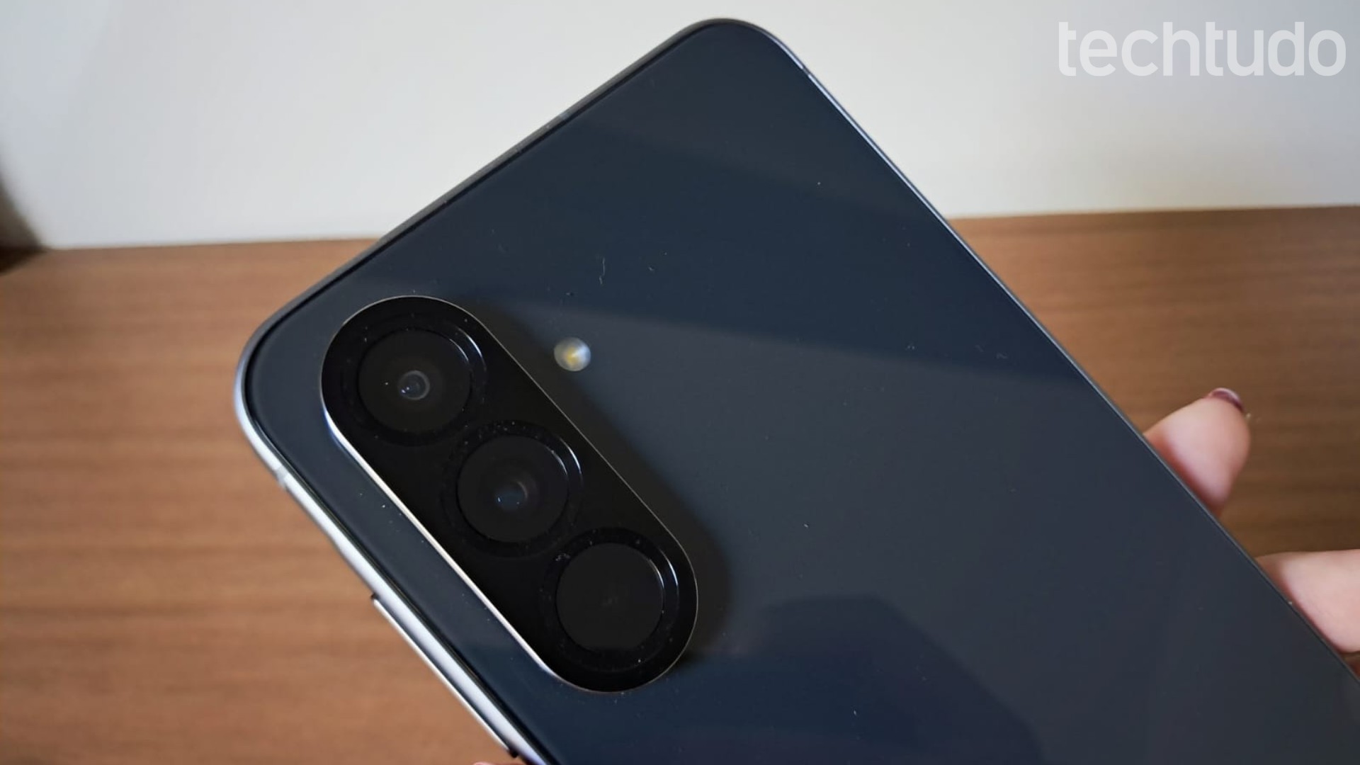 Em dúvida? Veja 5 motivos para escolher o Galaxy A56 em vez do S25 FE