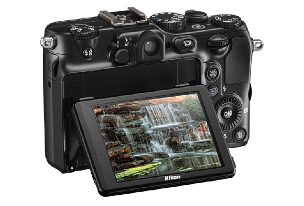 経典ブランド Coolpix P7100: ISO de até 3.200 e sensor CCD na nova デジタルカメラ