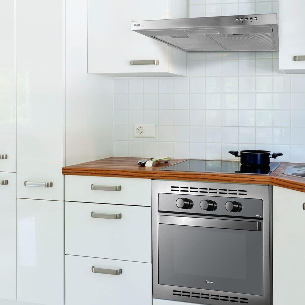 Depurador slim: 5 opções para uma cozinha limpa e mais moderna