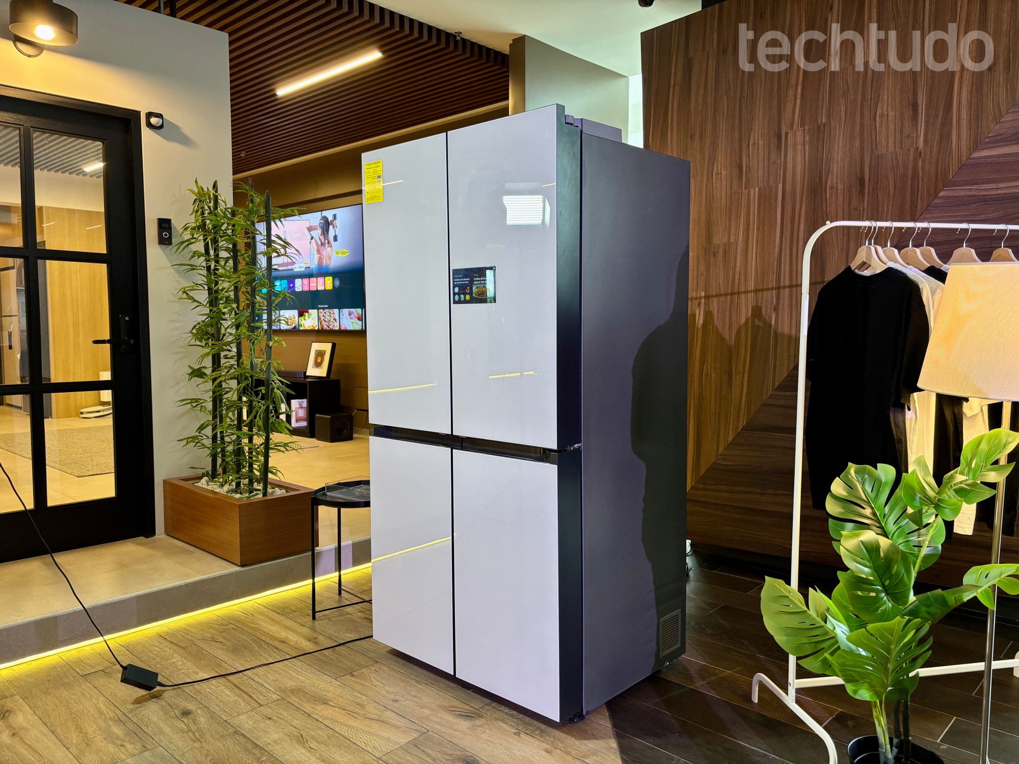 Geladeira com Wi-Fi vale a pena? 3 motivos para fugir e 3 para comprar