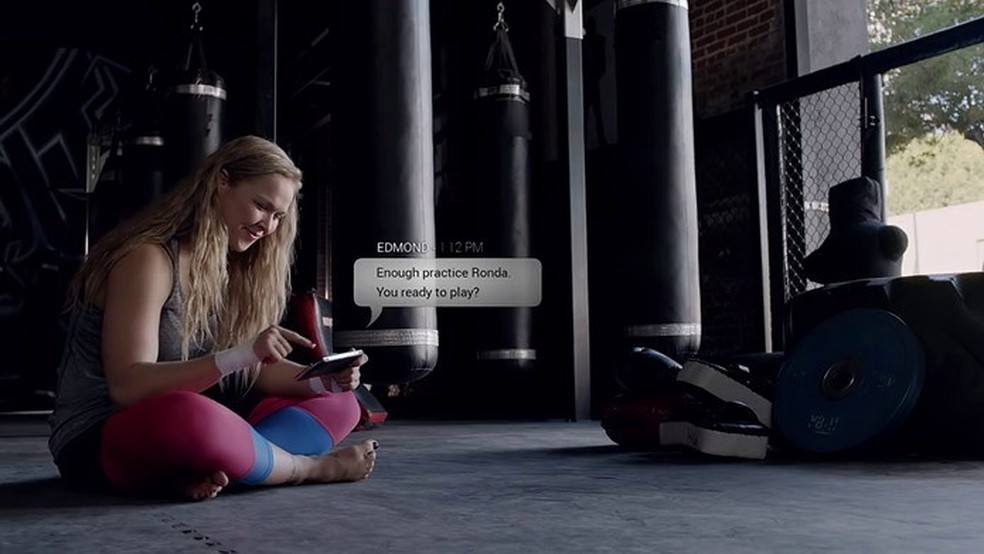 Taichi Panda lança comercial com luta entre Ronda Rousey e um panda