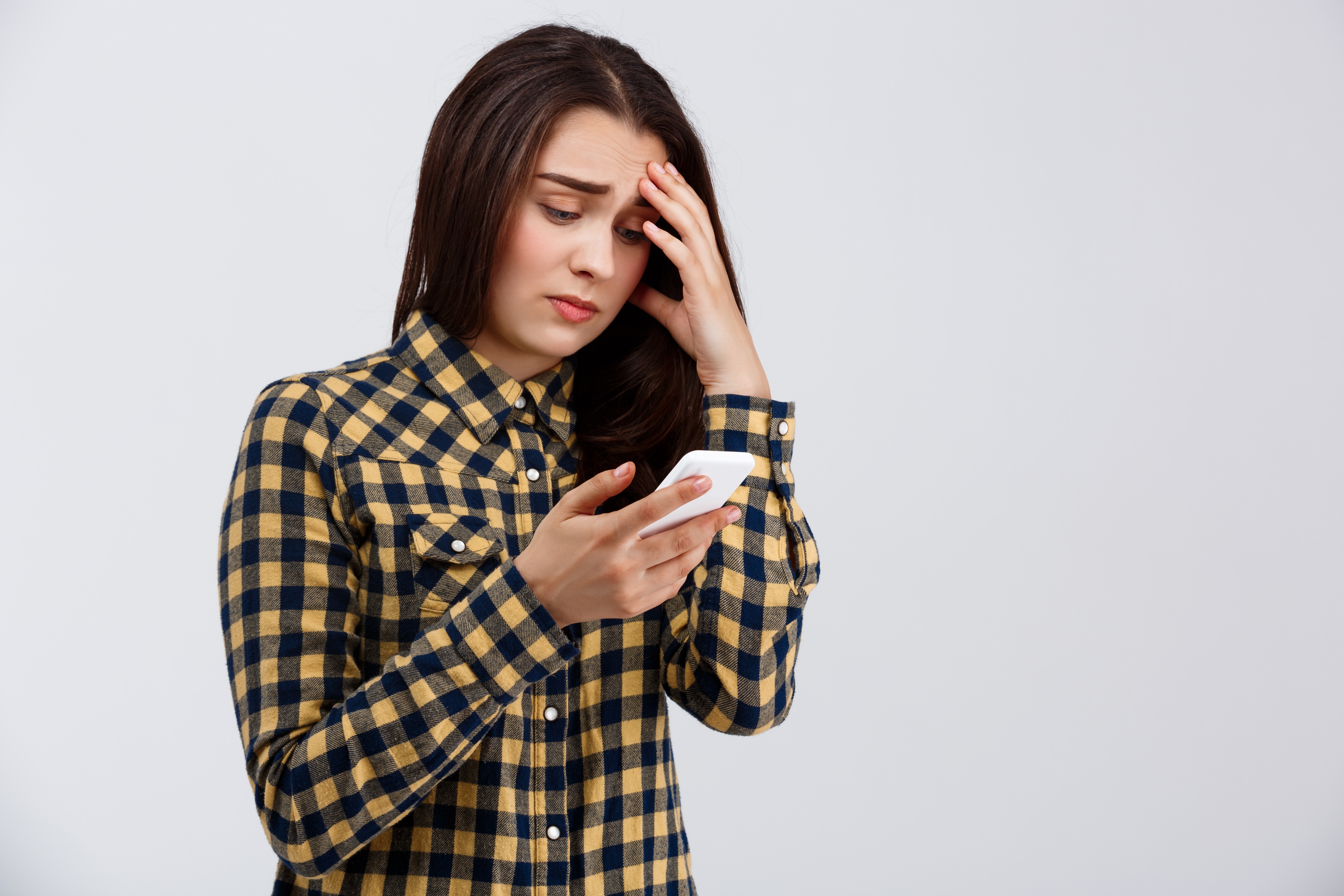 Sapphos: 'Tinder feminino' sai do ar após grave falha de segurança; entenda