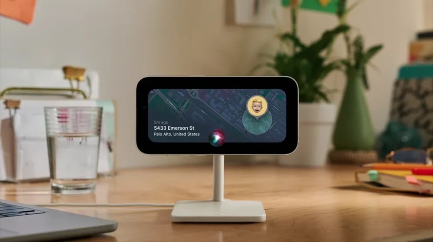 Modo Standby disponível no iOS 17 permite usar iPhone como um smartwatch