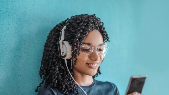 Fone de ouvido profissional: veja 8 opções premium para ter áudio perfeito