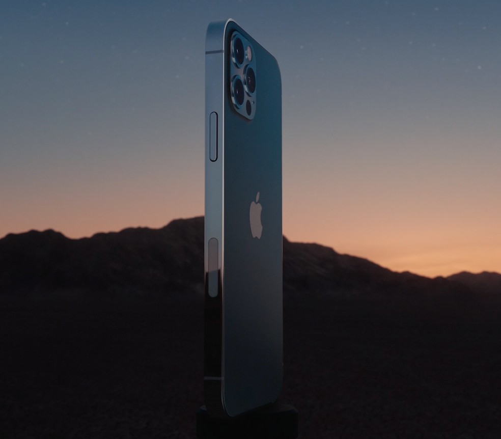 iPhone 12 Pro vs Motorola Edge Plus compare preço e ficha técnica