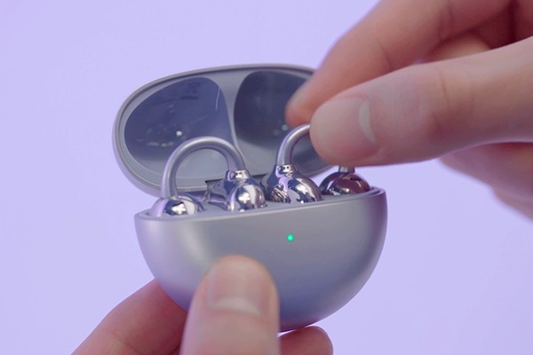 Huawei lança FreeClip, fone de ouvido com design aberto; veja preço