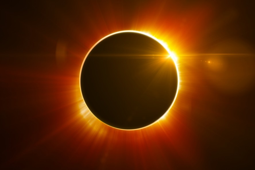 Eclipse solar total será visível no Brasil? Veja data e como assistir online