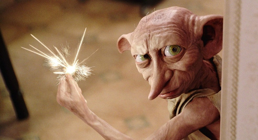 Dobby é um elfo doméstico, o que significa que ele é um criatura a serviço e devota de seu mestre — Foto: Reprodução/IMDb