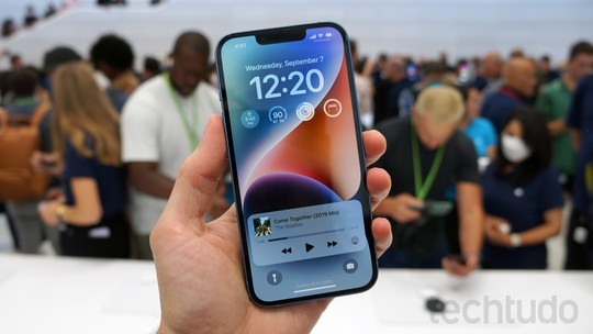 iPhone 12 vs iPhone 14: descubra se vale a pena trocar de celular
