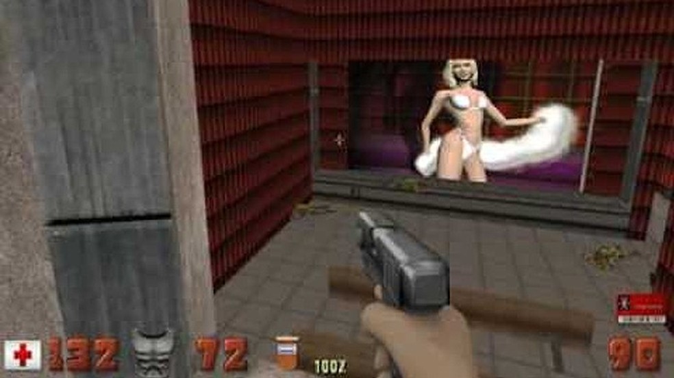 Relação entre atirador e jogo Duke Nukem 3D acabou por proibi-lo no Brasil (Foto: youtube.com) — Foto: TechTudo