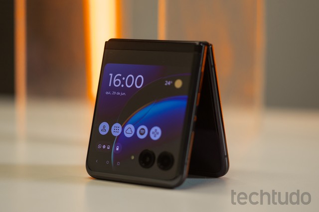 Celular Motorola com NFC: veja 7 opções para comprar em 2024