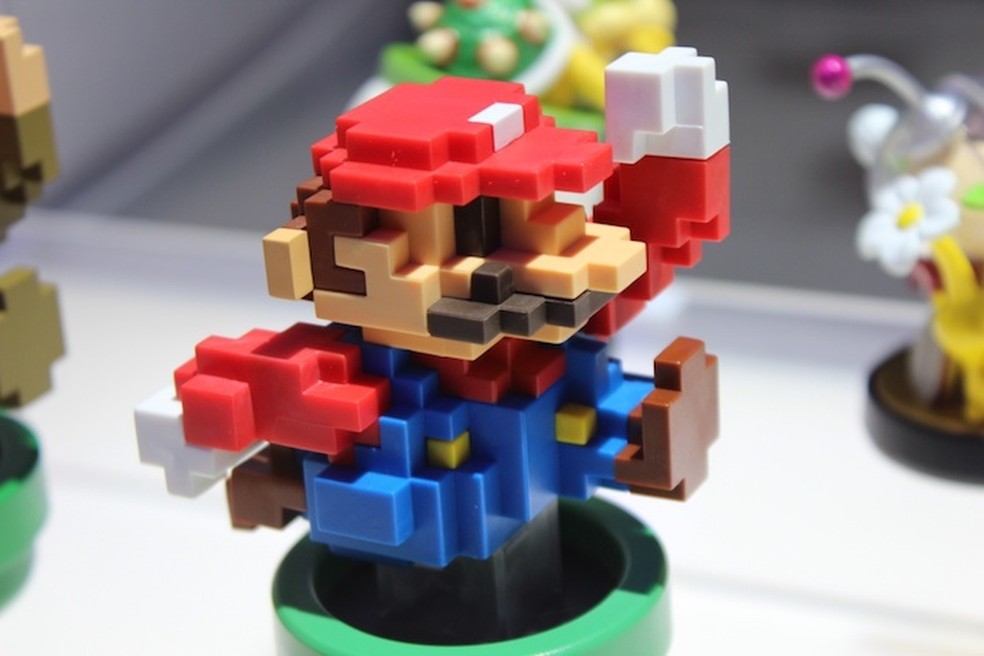 Amiibo de Mario 8bit comemorou os 30 anos do personagem da Nintendo — Foto: Reprodução/NintendoToday